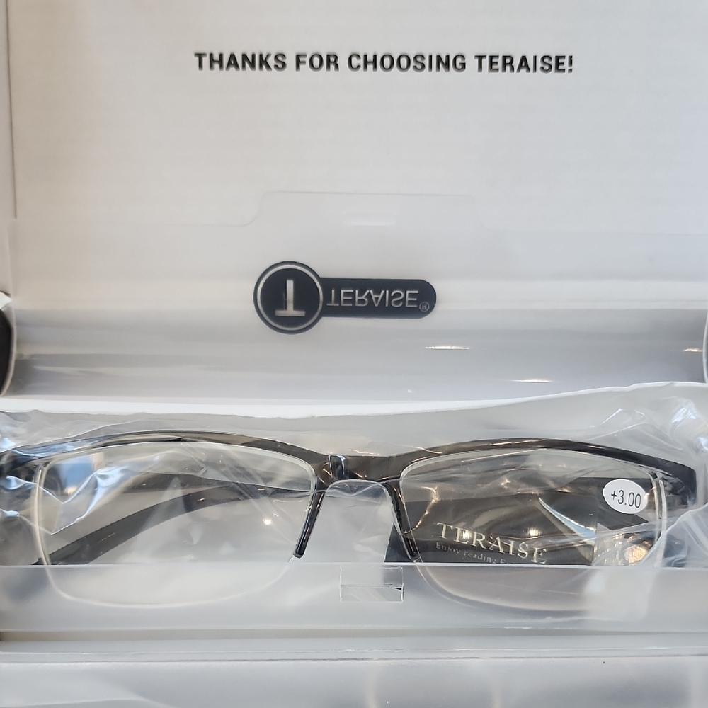 Teraise Black and Silver Reading Glasses +3.00 Pack Of 3